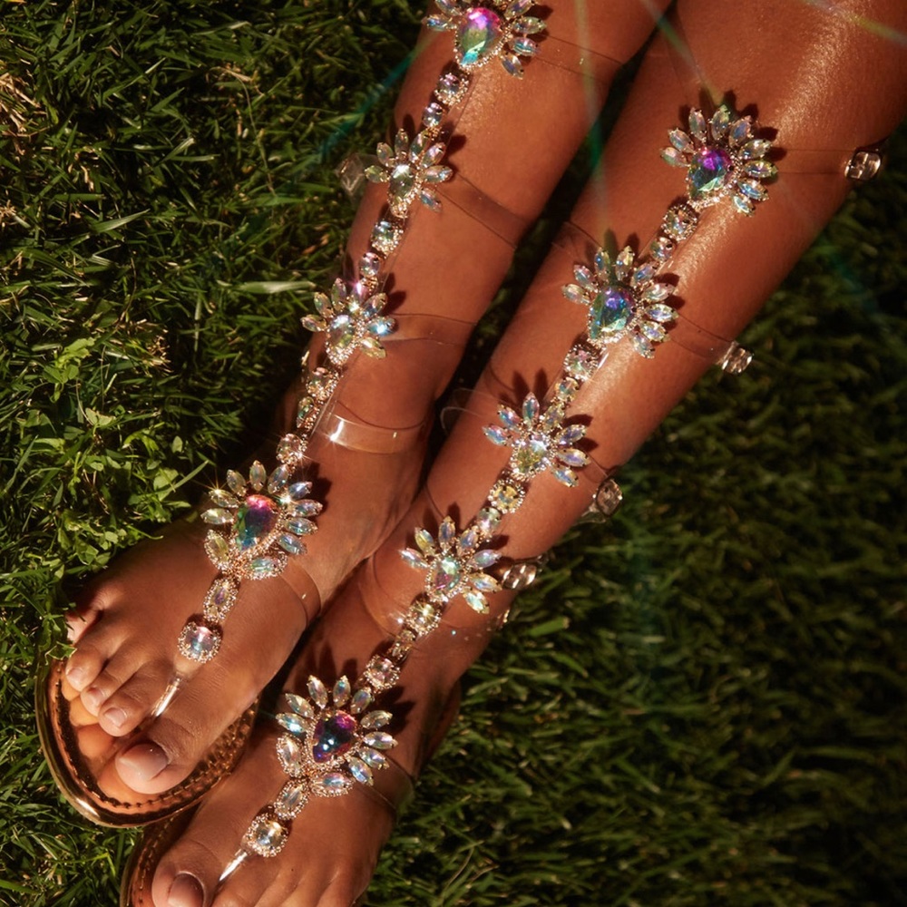 Brand New… NEVER WORN… Queen Status Sandal